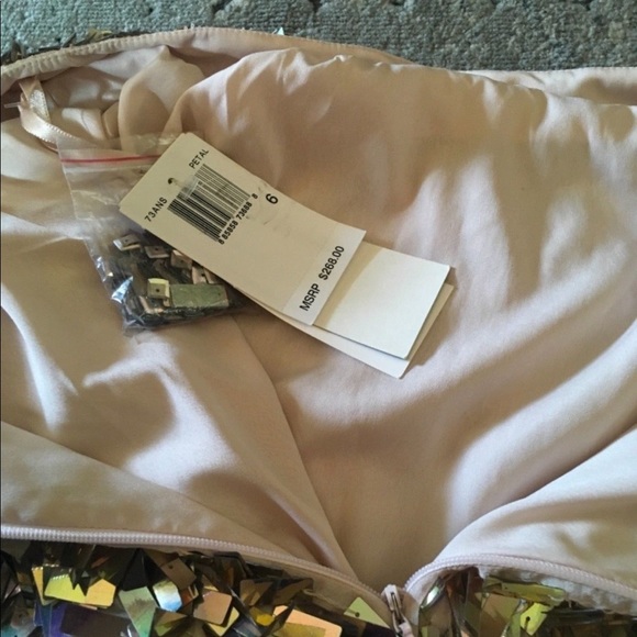 FRENCH CONNECTION  PAILETTE SEQUIN PENCIL SKIRT - Picture 4 of 6